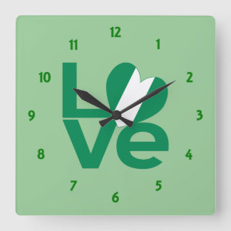Relógio Quadrado Bandeira do Coração LOVE Verde Nigeriano