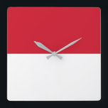 Relógio Quadrado Bandeira do Marrocos<br><div class="desc">A bandeira marroquina é um campo vermelho com um emblema no centro. As cores usadas na bandeira são vermelhas, verdes. A proporção da bandeira marroquina é de 2:3. A bandeira de Marrocos foi adotada em 1915. O primeiro uso do atual design de bandeira foi em 1244. A última mudança para...</div>