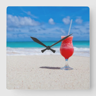 Relógio Quadrado Beba na praia