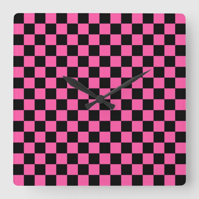 Relógio Quadrado Black and pink checkerboard pattern (Frente)