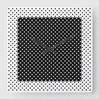 Relógio Quadrado Bloco de Cores Vintage Preto e Branco com Bolinhas
