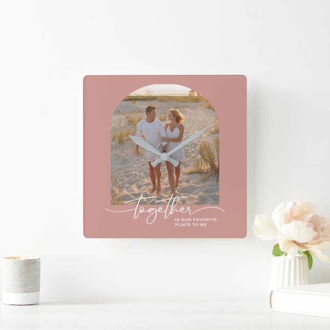Relógio Quadrado Blush Pink Together Typography Couple Valentine (Lar)