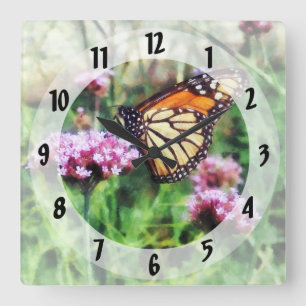Relógio Quadrado Borboleta de monarca no Lantana cor-de-rosa