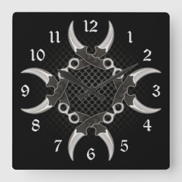 Relógio Quadrado Bordas cortadas lâminas curvas