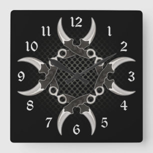 Relógio Quadrado Bordas cortadas lâminas curvas