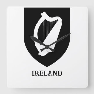Relógio Quadrado Brasão de Armas Irlandês Arte Minimalista Preto e