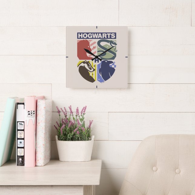 Relógio Quadrado Brasão Estampado Vintage HOGWARTS™ (Sala de leitura)