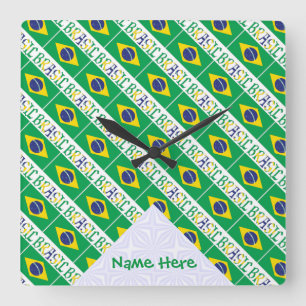 Relógio Quadrado Brasil e bandeira brasileira são unidos com seu n