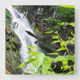 Relógio Quadrado Caieira do Portão do Inferno