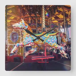 Relógio Quadrado Carrossel Horse
