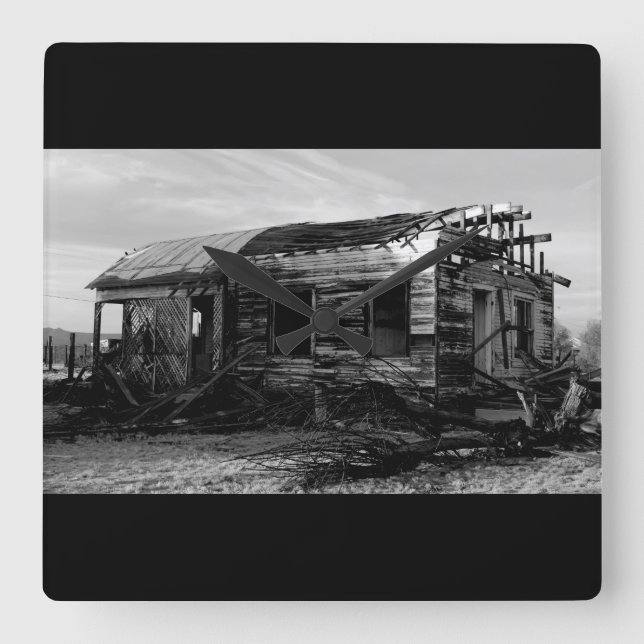 Relógio Quadrado Casa Abandonada Em Kelso, Califórnia (Frente)