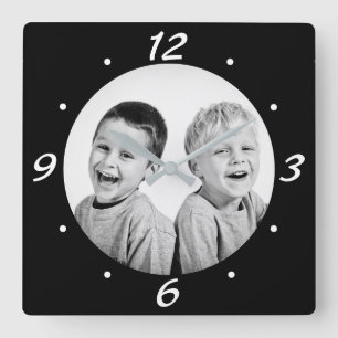 Relógio Quadrado Colagem de Fotos Moderna da Família Preta e Branc