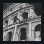 Relógio Quadrado Coliseu romano com desenhos arquitetônicos<br><div class="desc">Uma foto do Coliseu Romano completa com desenhos arquitetônicos dos arcos. Uma das sete novas maravilhas do mundo,  o estilo do edifício ainda influencia a design moderna. Um presente de excelente para alguém que ama arquitetura ou estuda Roma antiga.</div>