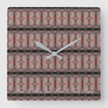 Relógio Quadrado com Padrão Floral Rosa