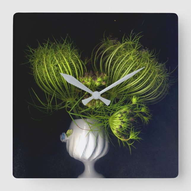 Relógio Quadrado Coração verde em preto (Frente)