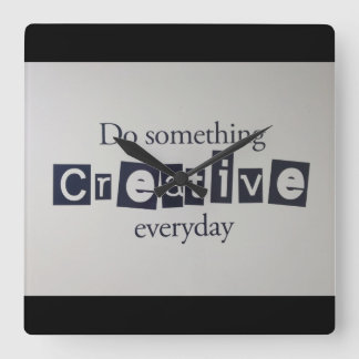 Relógio Quadrado criatividade