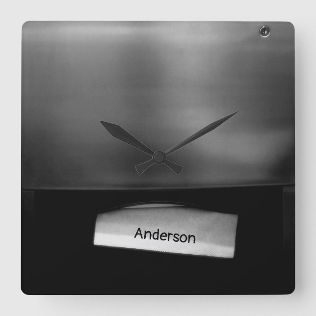 Relógio Quadrado Dissipador de Toalha de Papel Dobrada Personalizáv (Frente)