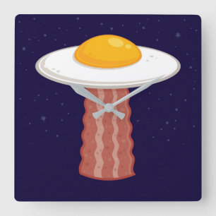 Relógio Quadrado Eggstraterrestre