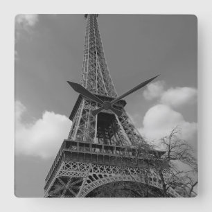 Relógio Quadrado Eiffel nebuloso em preto e branco, 2015