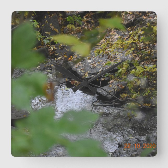 Relógio Quadrado Encantamentos da Terra (Frente)