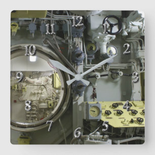 Relógio Quadrado escotilha de um antigo submarino retrô