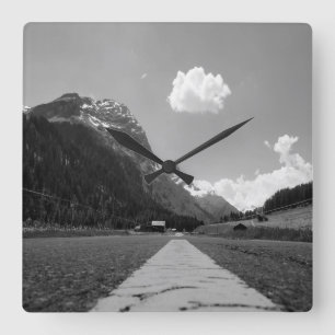 Relógio Quadrado Estrada alpina