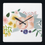 Relógio Quadrado Flores, Berries e Folhas de Aquarela<br><div class="desc">Design de aquarela pintada à mão por Bethany Eden</div>