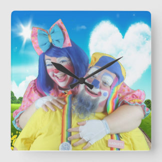 Relógio Quadrado Gargalos e Gadgets