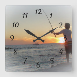 Relógio Quadrado Garoto pescando ao largo do Oceano Pier