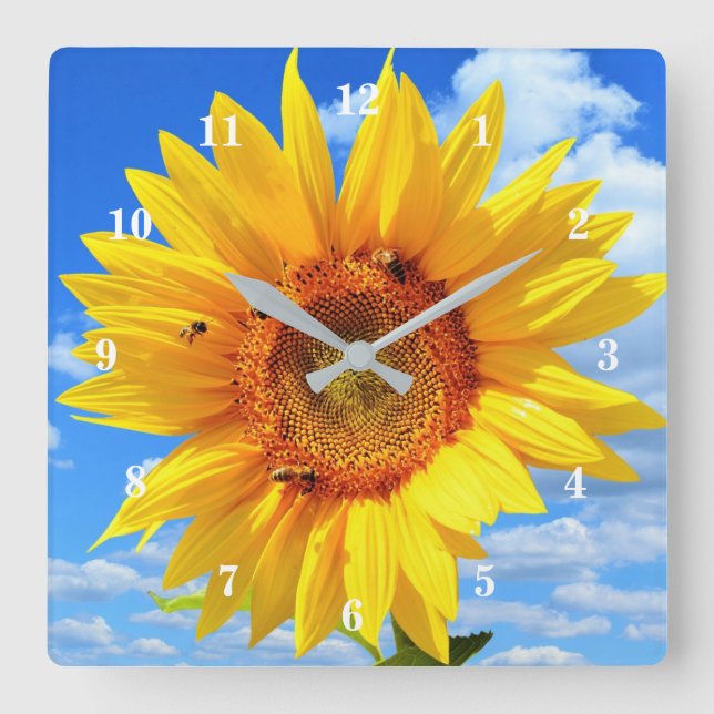 Relógio Quadrado Girassol Amarelo e Abelhas no Céu Azul - Dia do Ve (Frente)