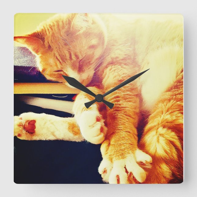 Relógio Quadrado Hora do Gatinho (Frente)