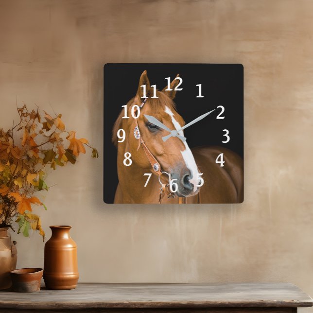 Relógio Quadrado Horse Foto do Cavalo Castanho Branco Trimestre Num (Beautiful brown and white quarter-horse photo wall clock)