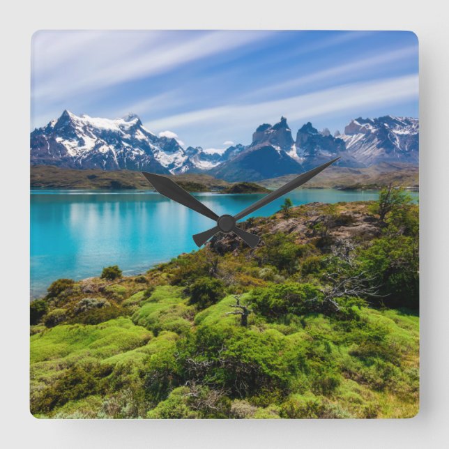 Relógio Quadrado Ice & Snow | Lake Pehoe, Patagonia, Chile (Frente)