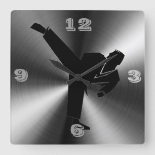 Relógio Quadrado Karate Tic Toc