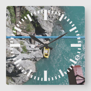 Relógio Quadrado Kawarau Bridge Bungy POV, Queenstown, Nova Zelândi