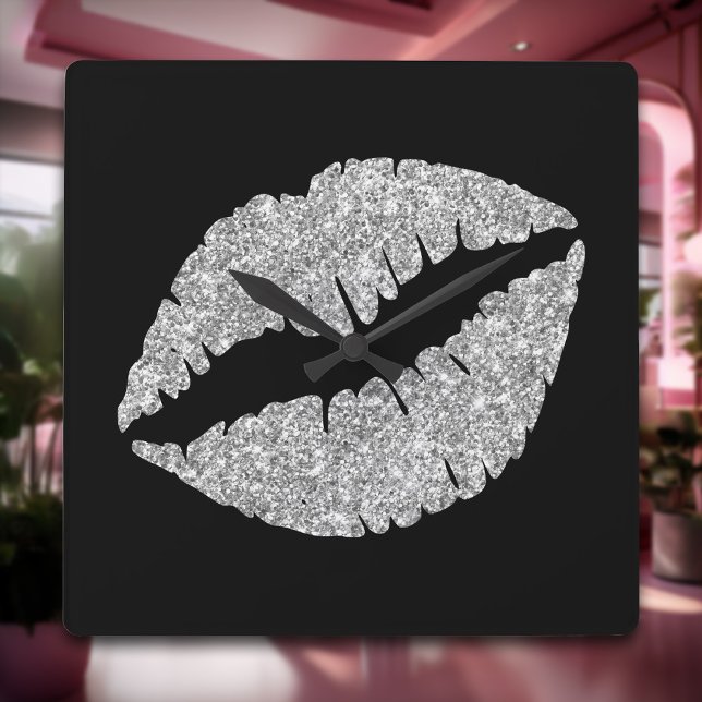 Relógio Quadrado Lábio Líper Láptico de Silver de Luxo a Preto (Luxury Silver Glitter Lipstick on Black Square Wall Clock)
