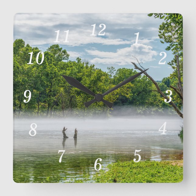 Relógio Quadrado Lago Taneycomo Summer Fog Wall Clock (Frente)
