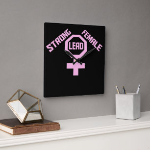 Relógio Quadrado Logotipo de Citação de Empoderamento Feminista com
