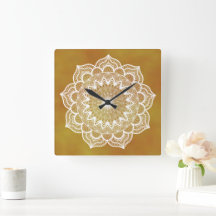 Mandala Branco em Fundo Dourado