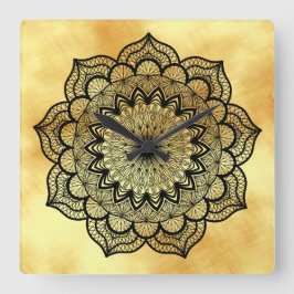 Relógio Quadrado Mandala Preto em Fundo Dourado Suave