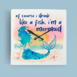 Relógio Quadrado Mar de Mermaid | Beber Como Uma Praia Tropical De<br><div class="desc">Adicione um pouco de humor tropical a sua casa com esta divertida e caprichosa bebida no Mar de Sereia Como um relógio da parede de Peixe. A adição perfeita a qualquer bar tiki ou sala temática de praia, este relógio trará um toque de diversão costeira para sua decoração. Apresentando uma...</div>