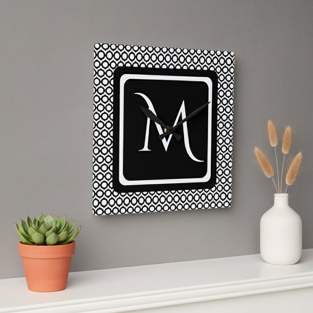 Relógio Quadrado Modern Geometric Monogram Black White (Criador carregado)
