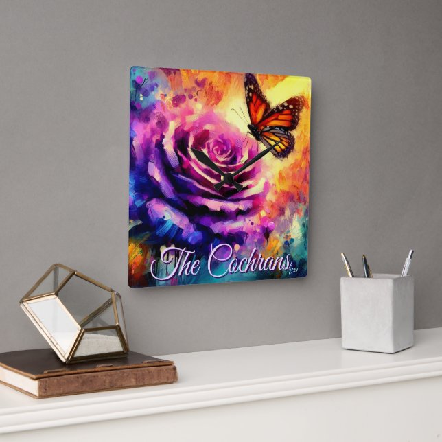 Relógio Quadrado Monarch Butterfly on Rose at Sunset Personalized (Escritório)