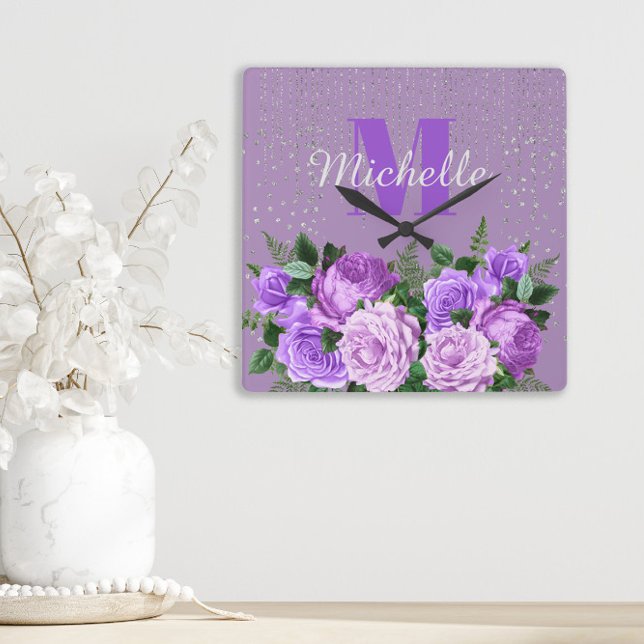 Relógio Quadrado Monograma de Lata Floral Púrpura e Cuja Leve É   (Purple floral monogram wall clock. Personalize with your name and initial)