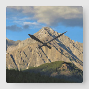 Relógio Quadrado Montanha resistente e floresta assentadas pela con