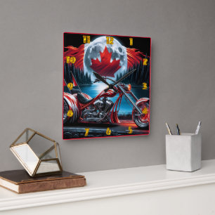 Relógio Quadrado Motocicleta com bandeira canadiana à noite