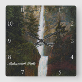 Relógio Quadrado Multnomah cai costume de Oregon