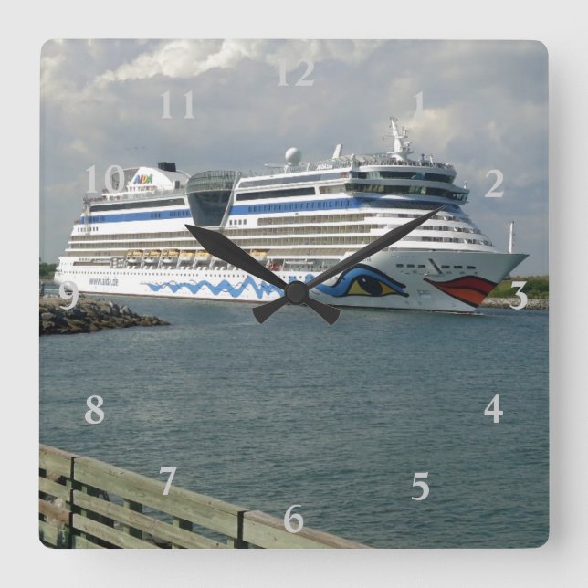 Relógio Quadrado Navio de sorriso no canal (Frente)