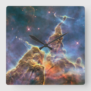 Relógio Quadrado Nebulosa Carina pelo Telescópio Espacial Hubble
