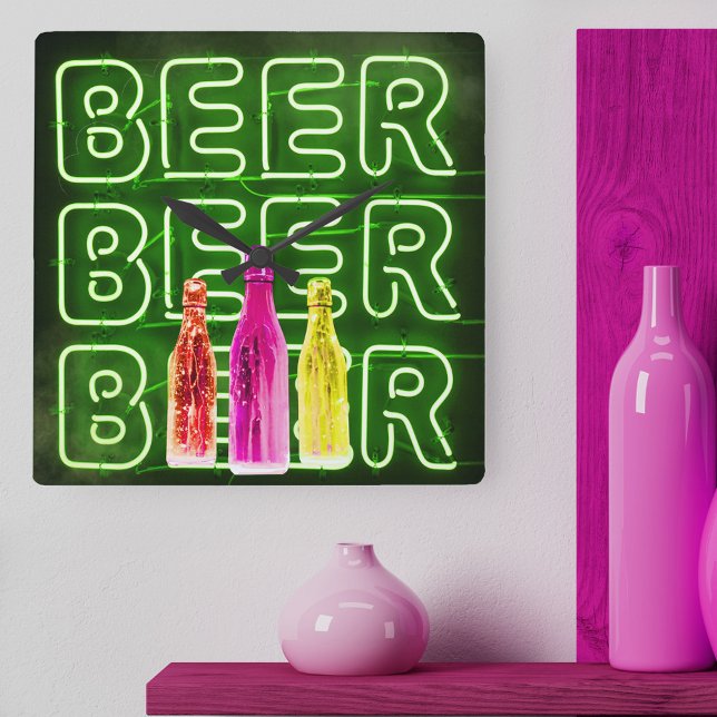 Relógio Quadrado Neon LED Beer Sinal Green (Beer Clock with mock neon bar sign design.)
